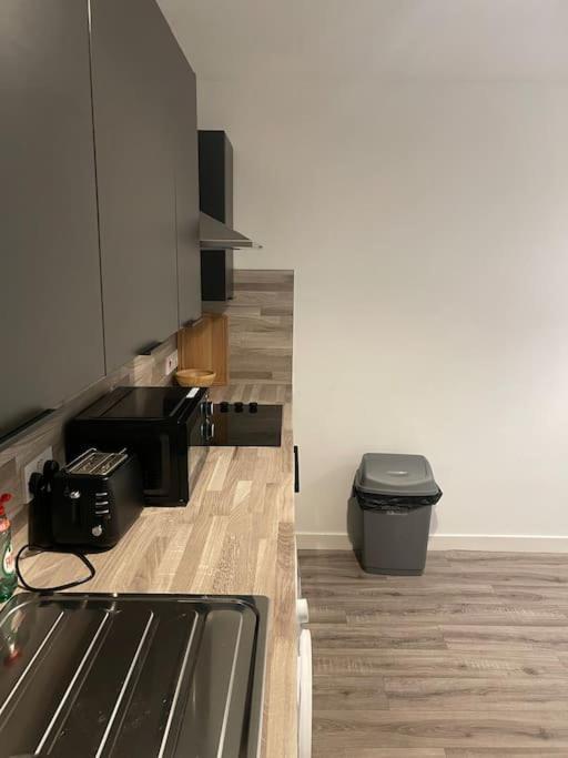 Modern 2 Bedroom City Apartment Glasgow Exterior foto